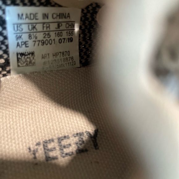 Yeezy Boost 350 Toddler 9k - Picture 5 of 6